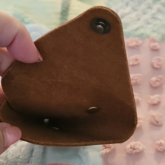 BNNU PLG Grizzly Triangle Little - Picture 3 of 4